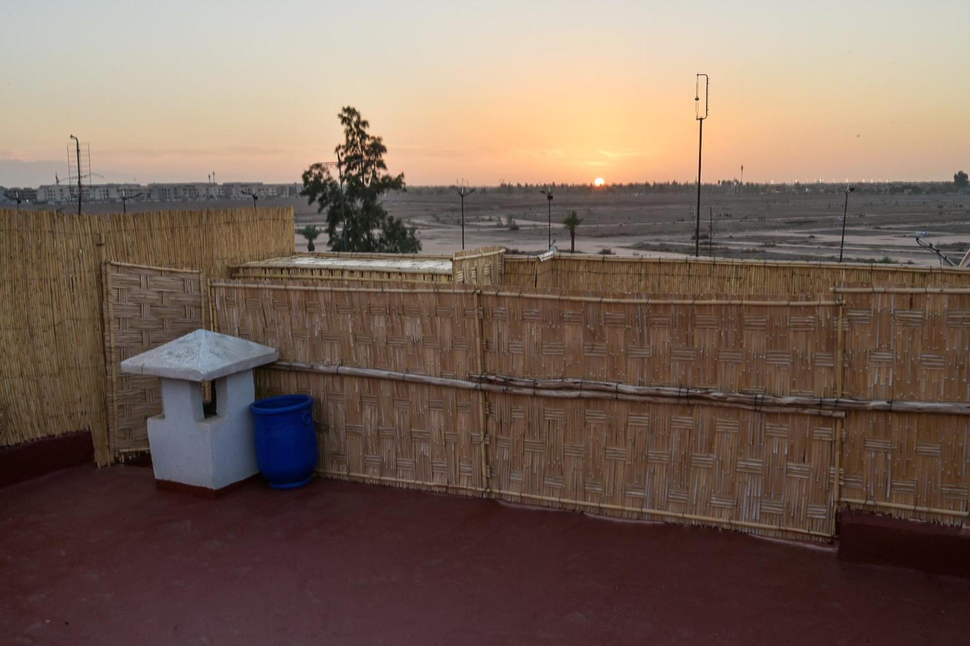 Dar Mawati Apartment Marrakesh Bagian luar foto